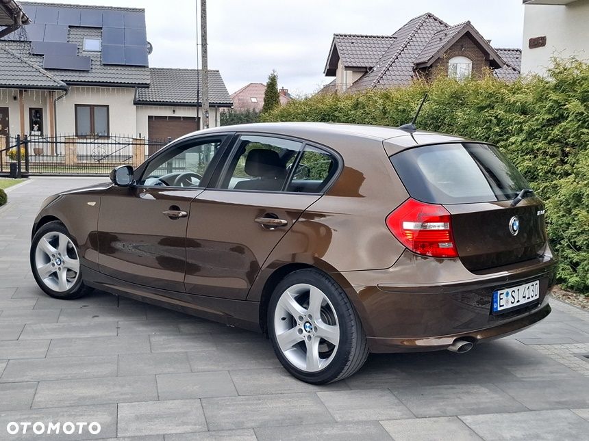 BMW Seria 1 120d DPF Edition Lifestyle - 16