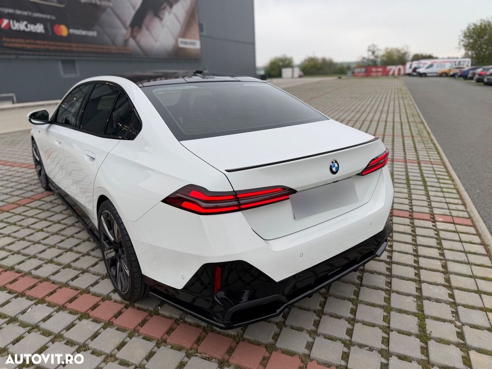BMW Seria 5 - 25