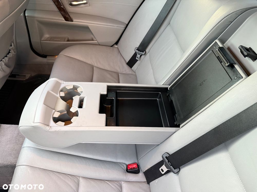 BMW Seria 5 - 19