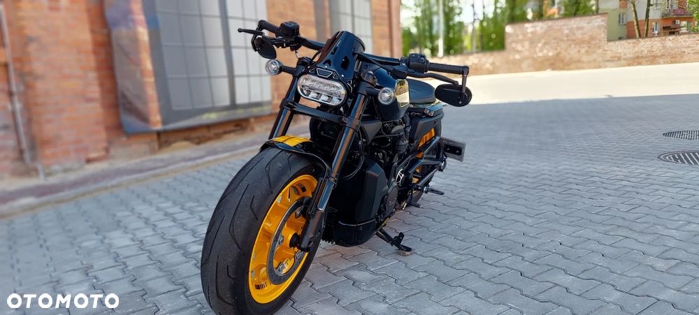 Harley-Davidson Sportster - 3