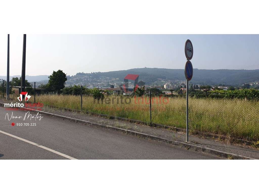 Lotes de Terreno p/ construção de Moradias Unifamiliares - VILA DAS... - Grande imagem: 2/5