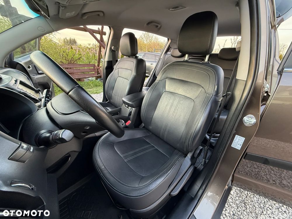 Kia Sportage 1.7 CRDI XL 2WD - 23