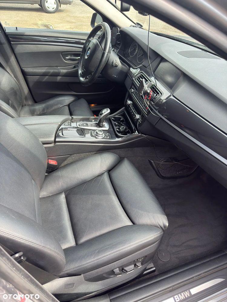 BMW Seria 5 530d - 5