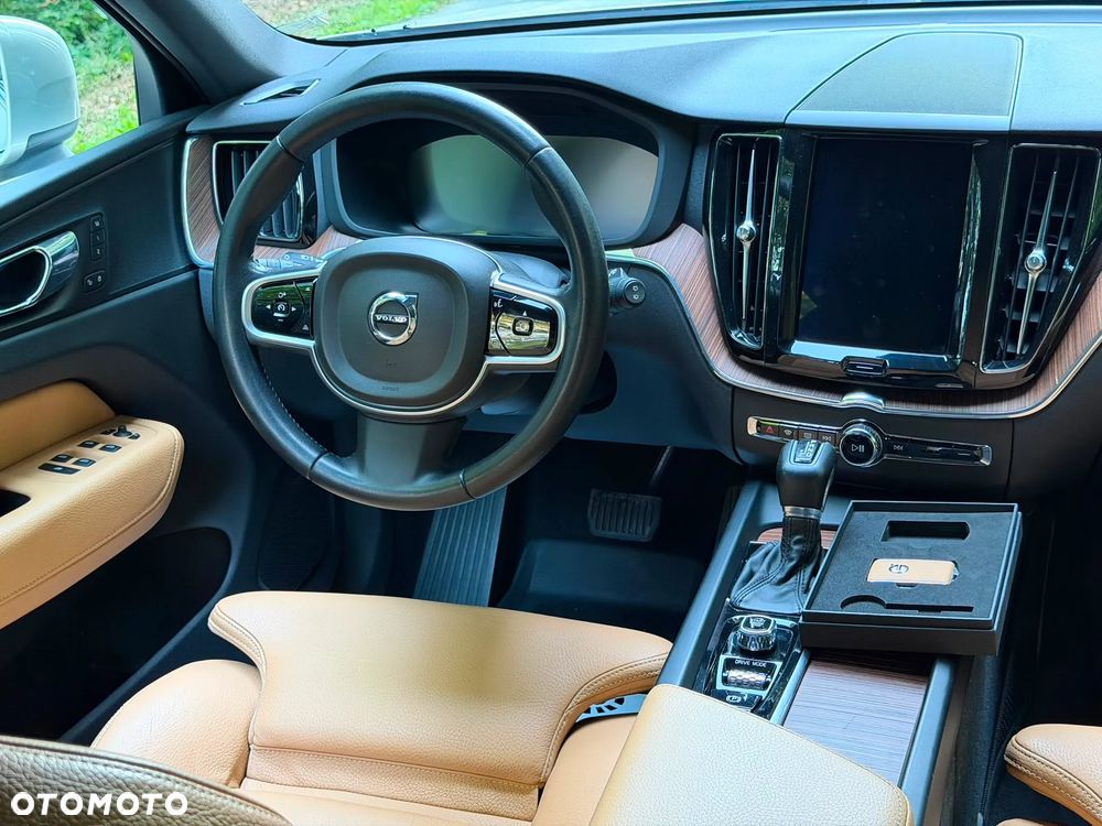 Volvo XC 60 D4 AWD Inscription - 17