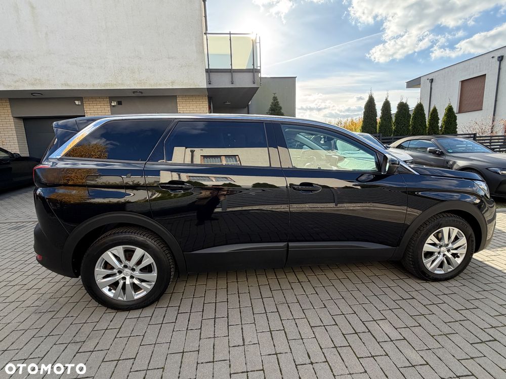 Peugeot 5008 - 4