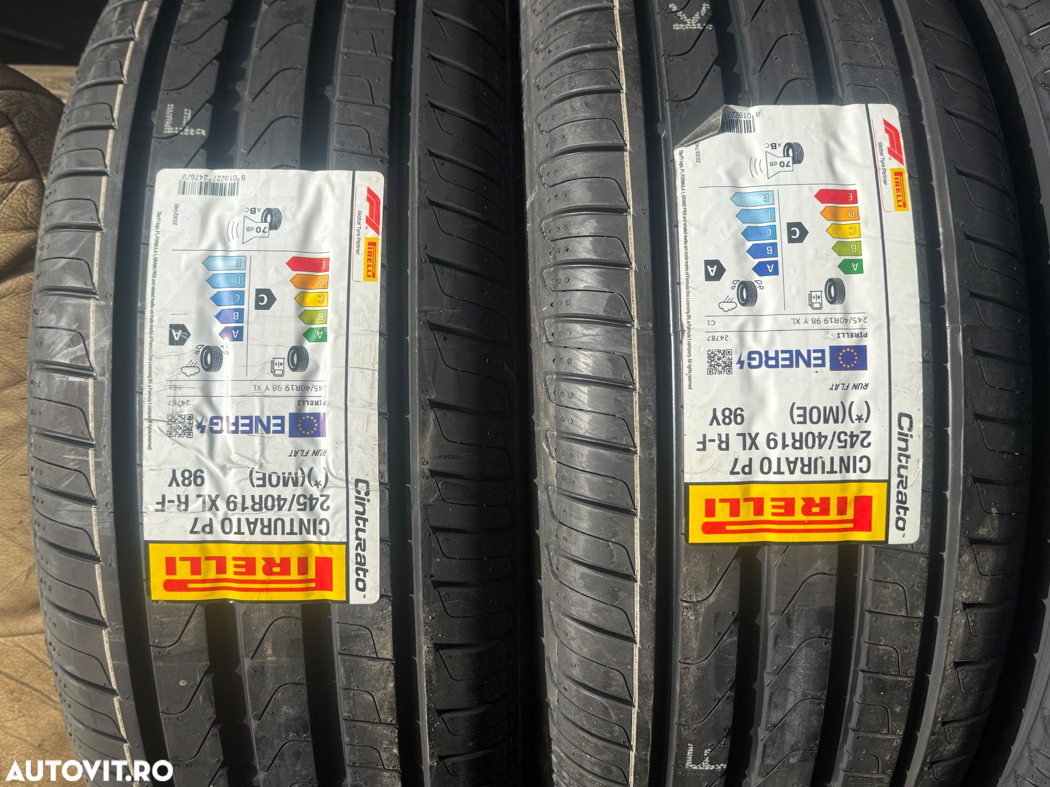 Vând set anvelope 245/40/19-275/35/19 Pirelli de vară noi cu runflat - 2