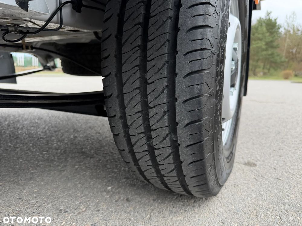 Fiat Ducato Doka 7 osób / Brygadowy / Paka 3.3m / Wzmacniany Maxi Koła 16" / Silnik Iveco 2.3 140km  / Ledy / Bogate wyposażenie / Zadbany jak nowy / 1 Właściciel / Salon PL / FV23% - 21