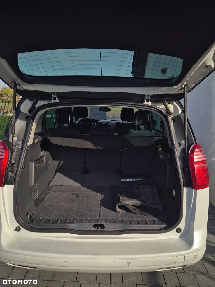Peugeot 5008 2013 photo 5