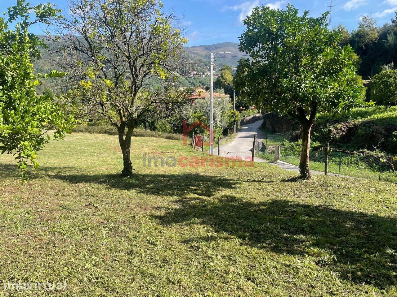 Terreno para construção com 3.481m2 em Parada do Bouro, Vieira do Minh - Grande imagem: 3/12