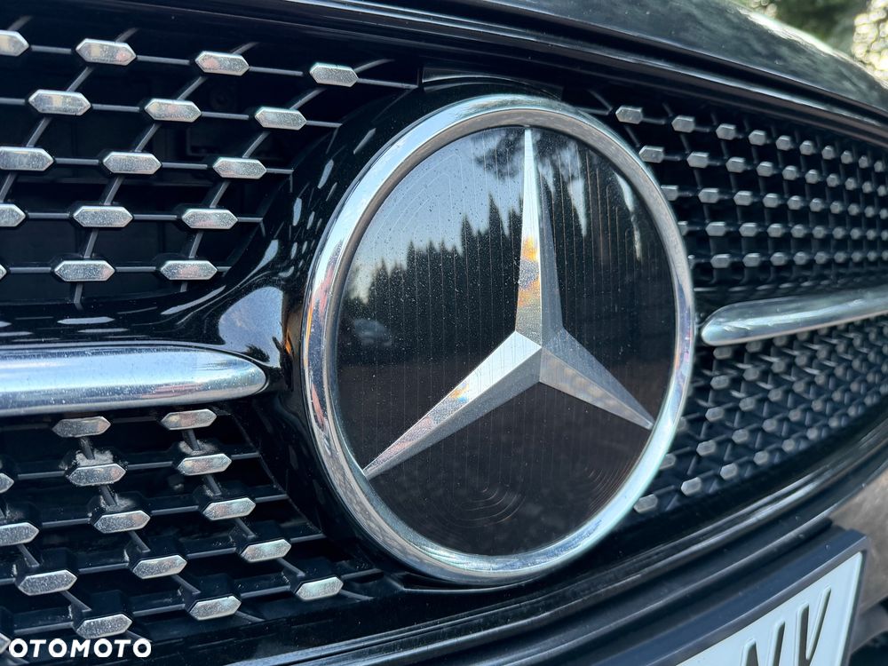 Mercedes-Benz Klasa E 300 de 9G-TRONIC AMG Line - 24
