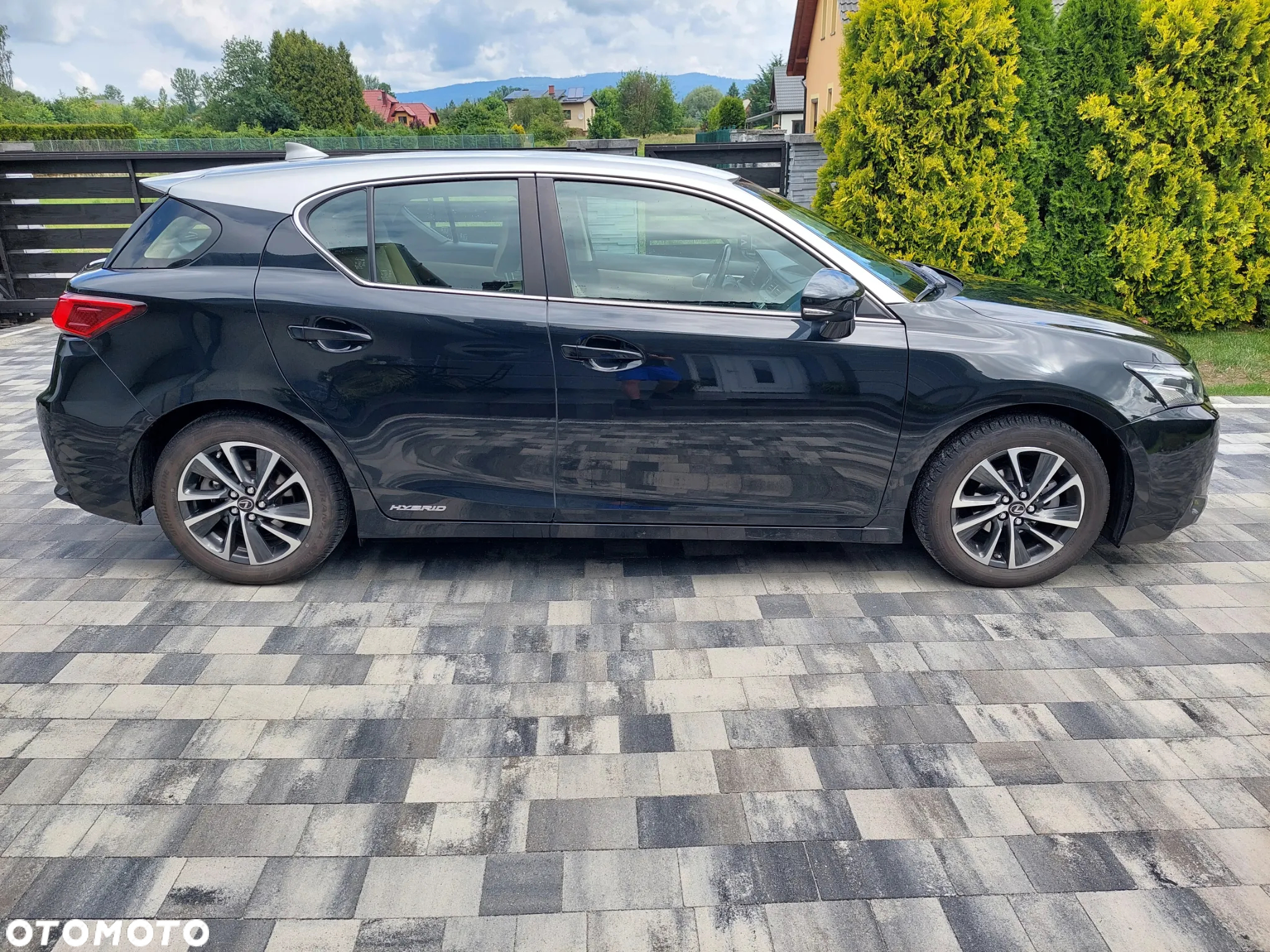 Lexus CT - 3