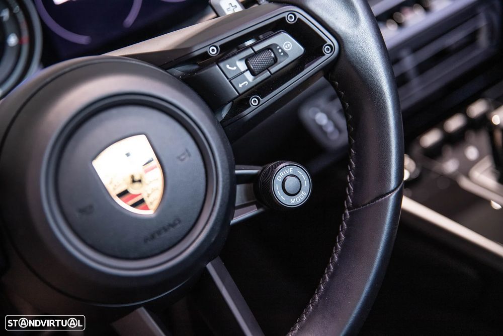 Porsche 911 (992) Targa 4 PDK - 19