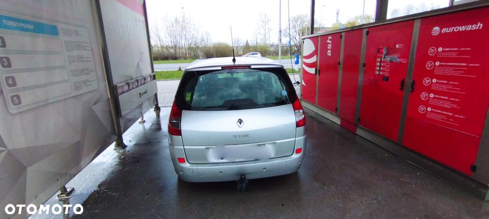 Renault Grand Scenic 2.0 16V Avantage - 5