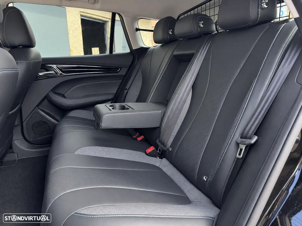 MG MG5 61 kWh Luxury - 17