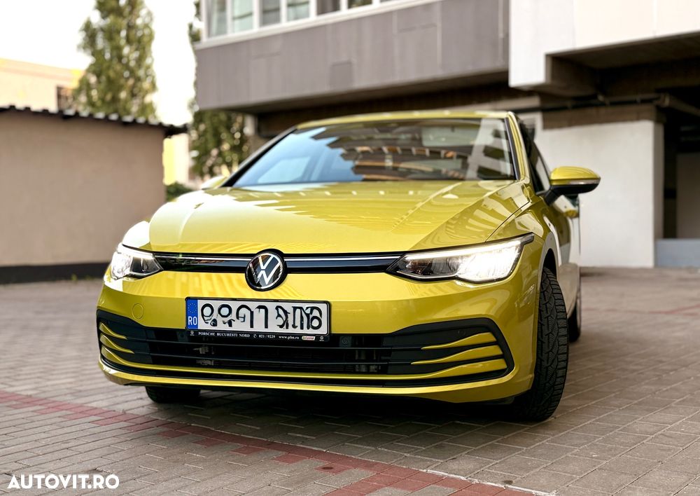 Volkswagen Golf 1.5 eTSI MHEV 130CP DSG Life - 3
