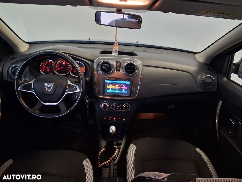 Dacia Logan Stepway - 3