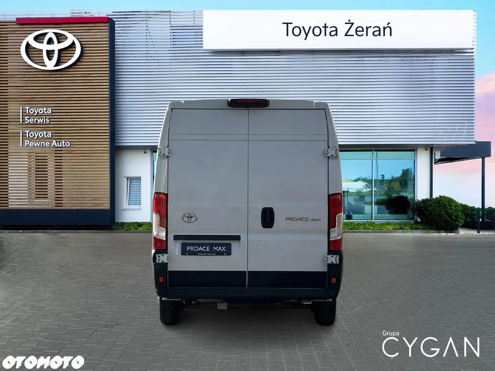 Toyota Proace Max - 9