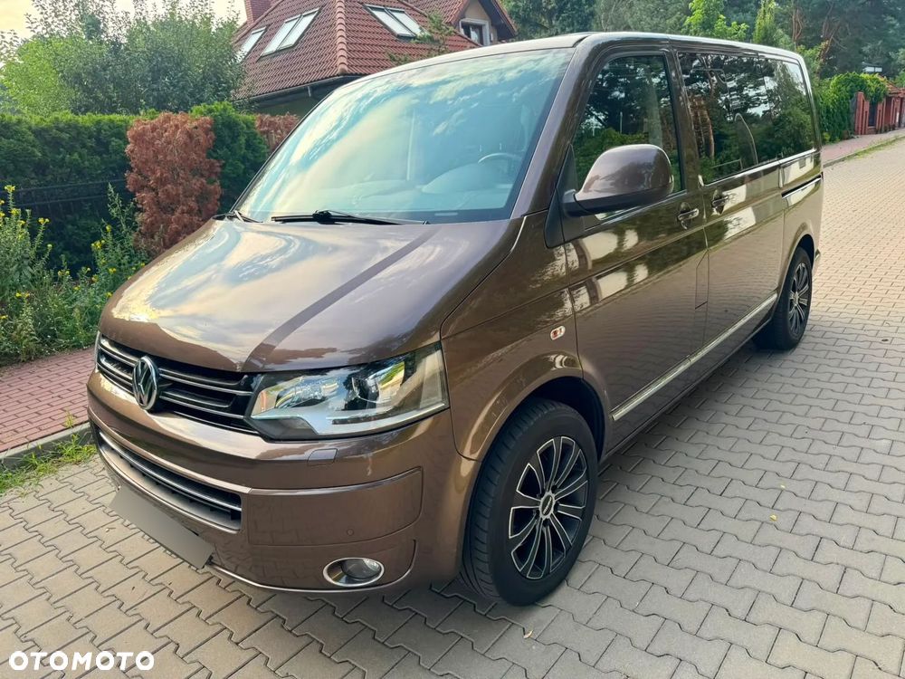 Volkswagen Multivan - 18