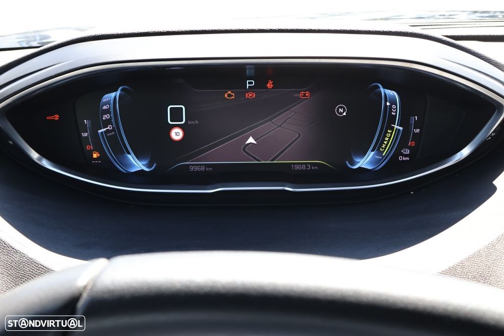 Peugeot 3008 1.6 Hybrid Allure Pack e-EAT8 - 8