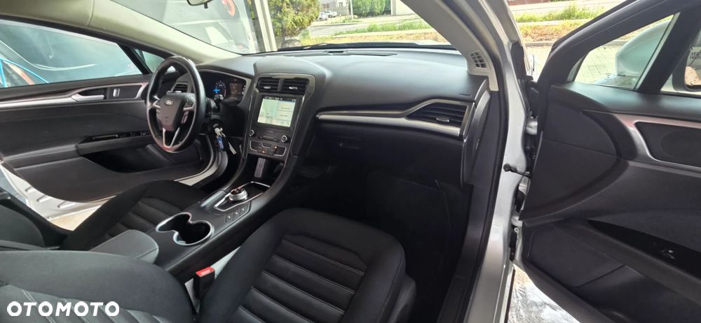 Ford Mondeo 2.0 EcoBlue Business Edition - 37
