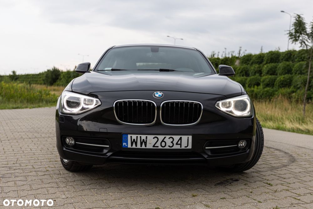 BMW Seria 1 118d Sport Line - 10