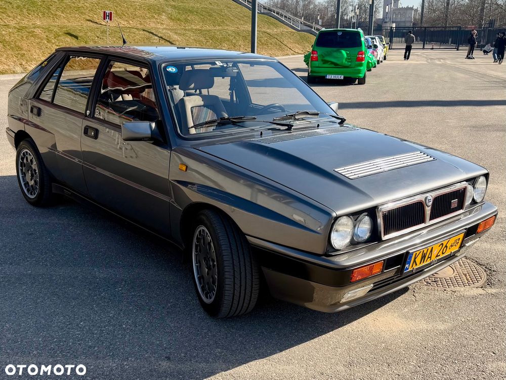Lancia Delta - 10