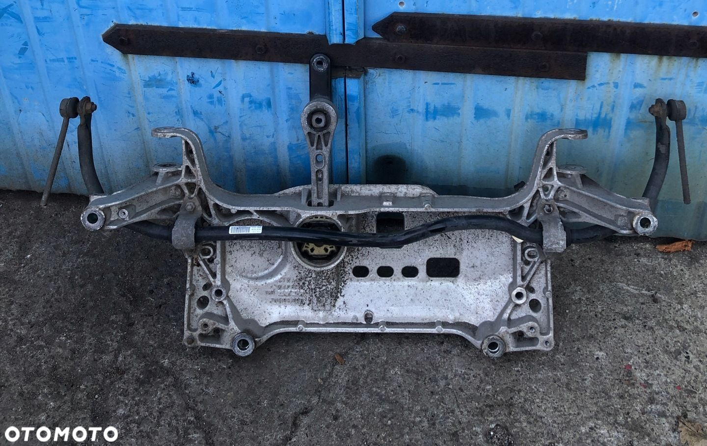 SANKI WÓZEK KOŁYSKA Q3 8U 2.0 TDI 7N0199369B - 4