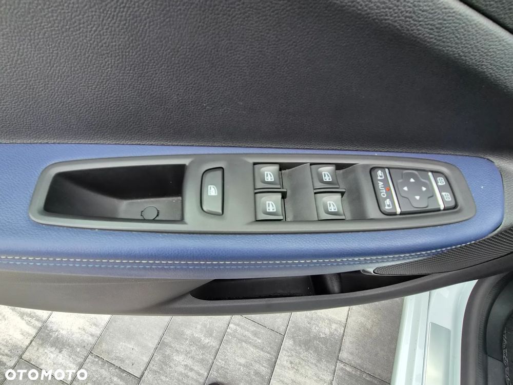 Renault Zoe EV50 135hp Riviera - 13