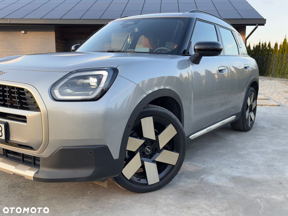 MINI Countryman C mHEV Linia Essential - 3