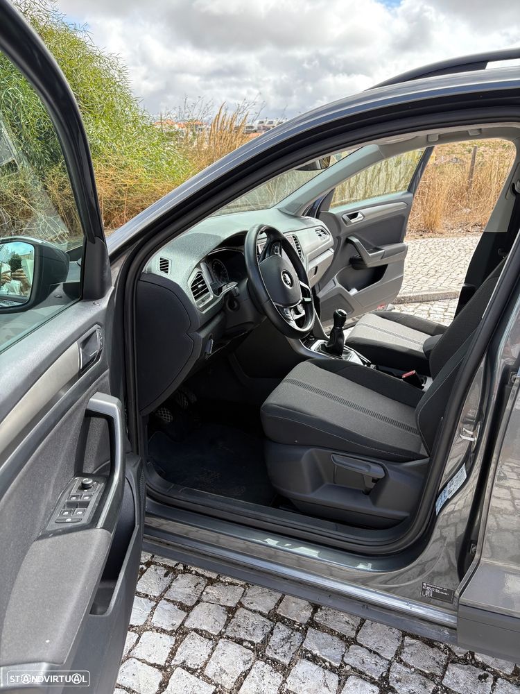 VW T-Roc - 22