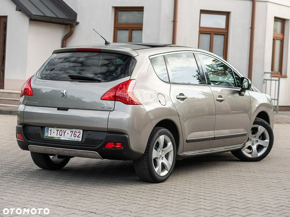 Peugeot 3008 HDi 115 Allure - 17