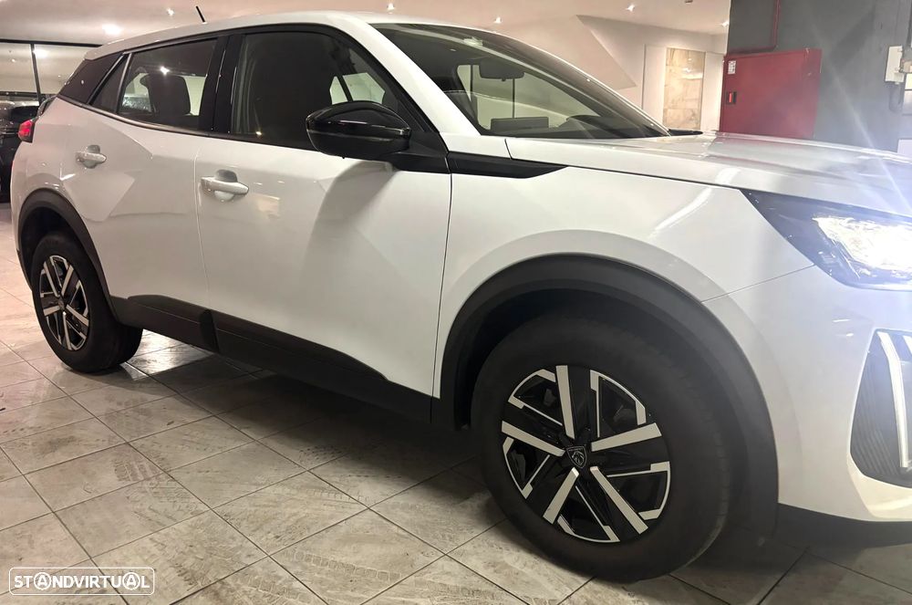 Peugeot 2008 1.2 PureTech Allure Pack - 6