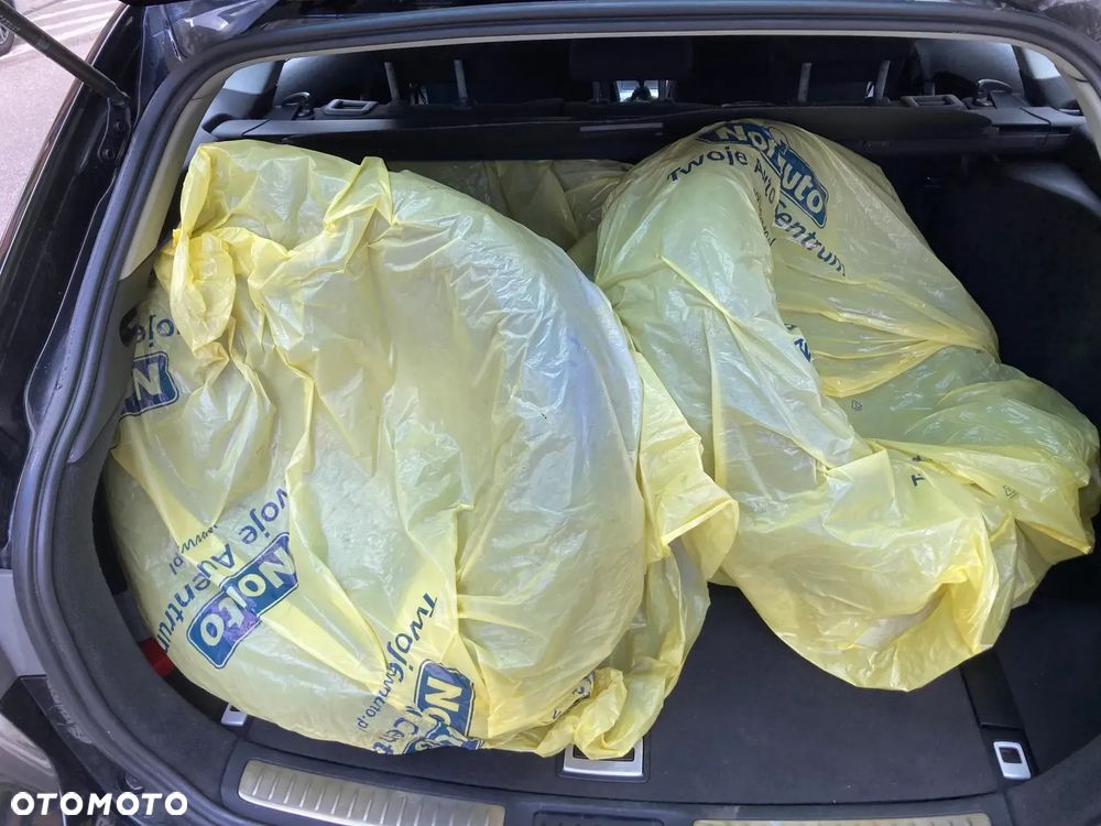 Toyota Avensis 2.0 D-4D Sol - 16