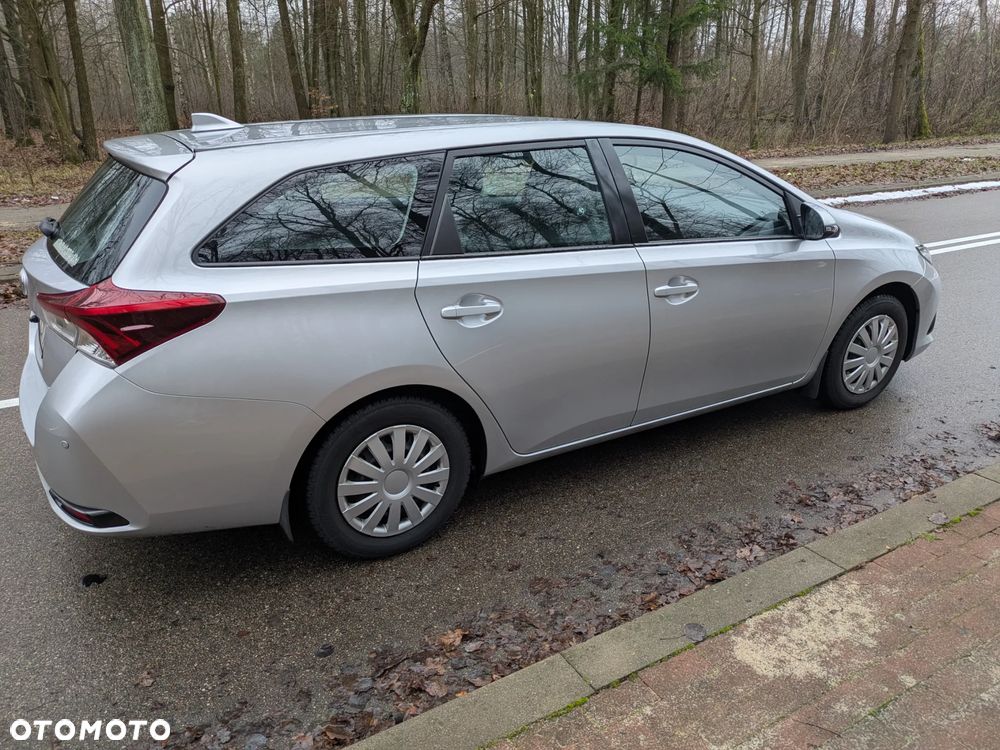 Toyota Auris 1.6 Active - 6