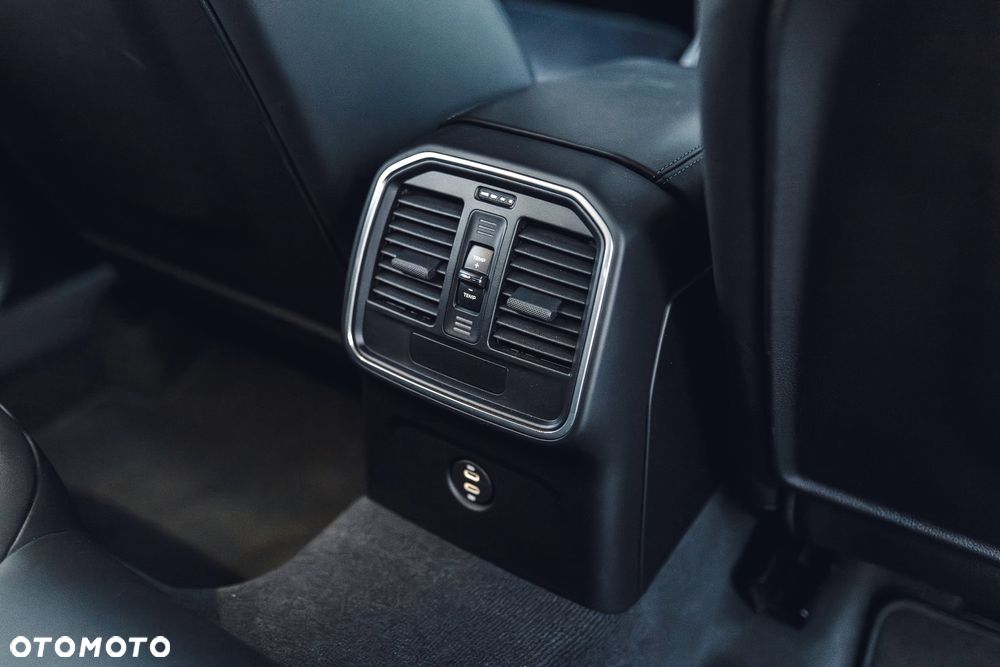 Porsche Macan Standard - 35