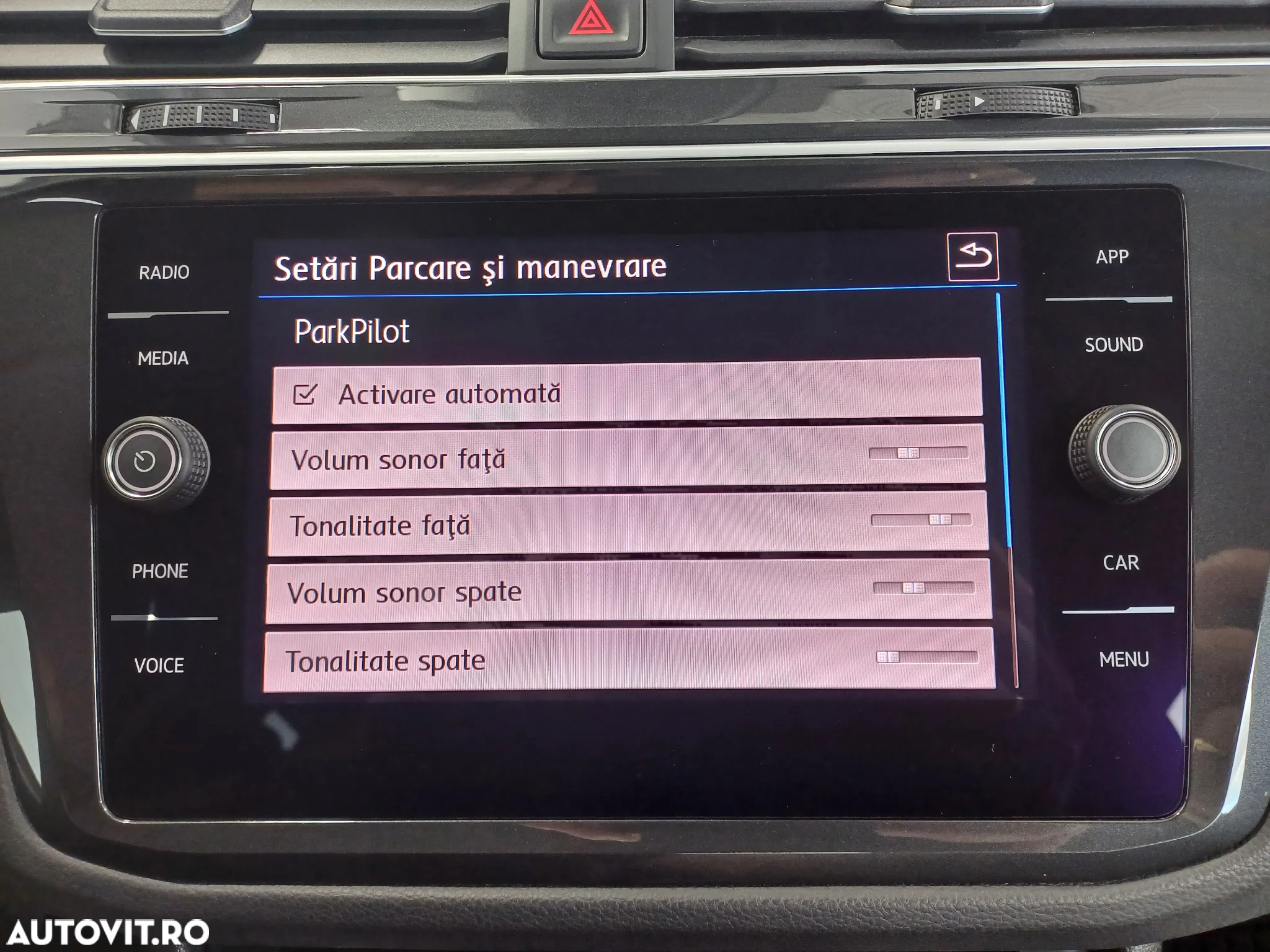 Volkswagen Tiguan 2.0 TDI 4Mot Trendline - 23