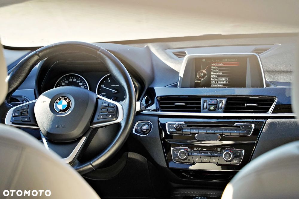 BMW X1 - 5