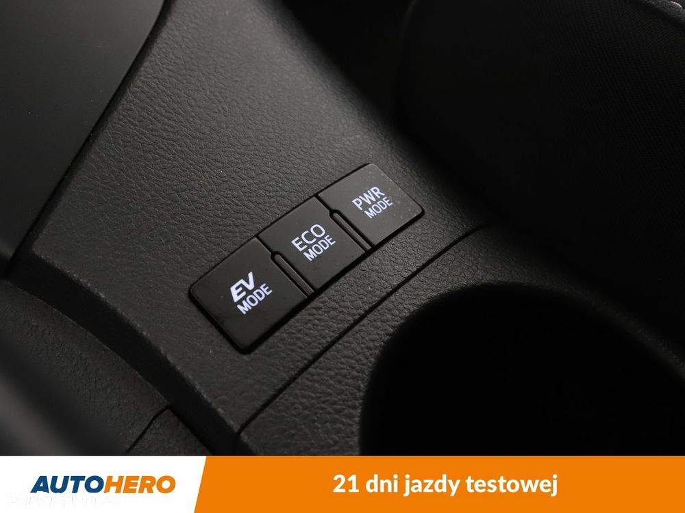Toyota Auris - 26