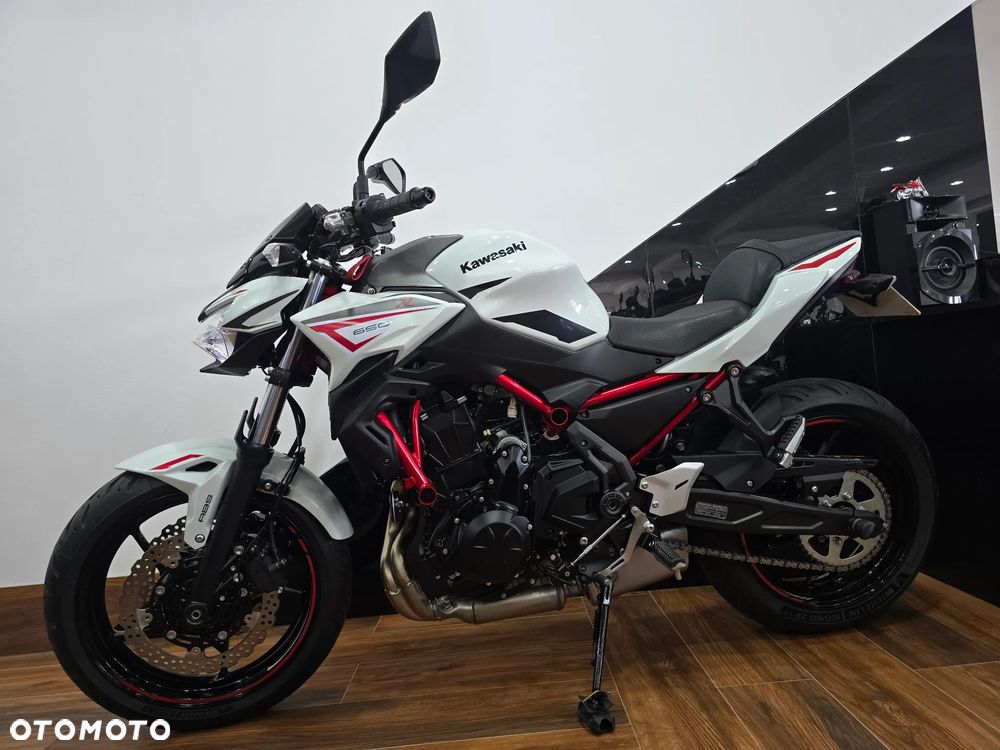 Kawasaki Z 650 - 6