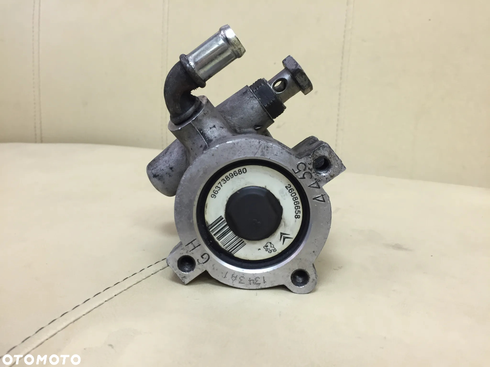 POMPA WSPOMAGANIA PEUGEOT 106 / CITROEN SAXO 9637379680 / 26086658 - 2