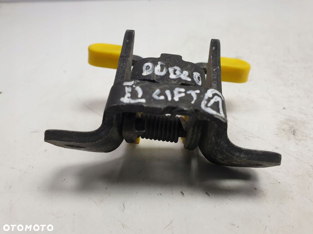 Fiat Doblo II lift PRAWY OGRANICZNIK DRZWI tył - 2