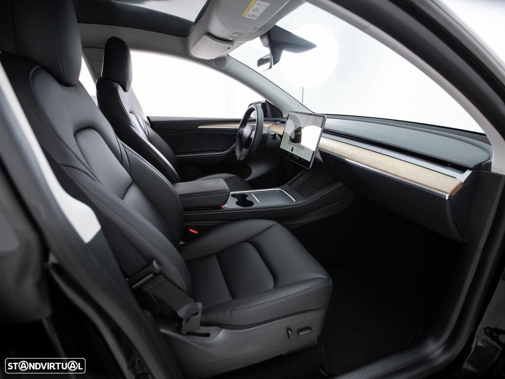 Tesla Model Y Long Range Tração Integral - 11