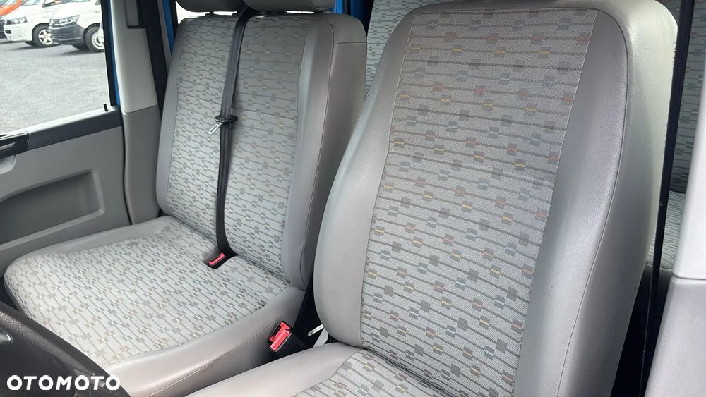 Volkswagen Transporter T5 - 16