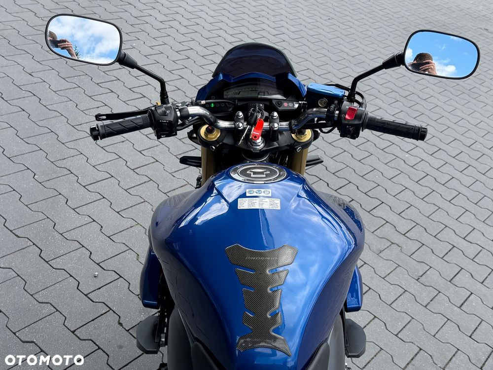 Honda Hornet - 20
