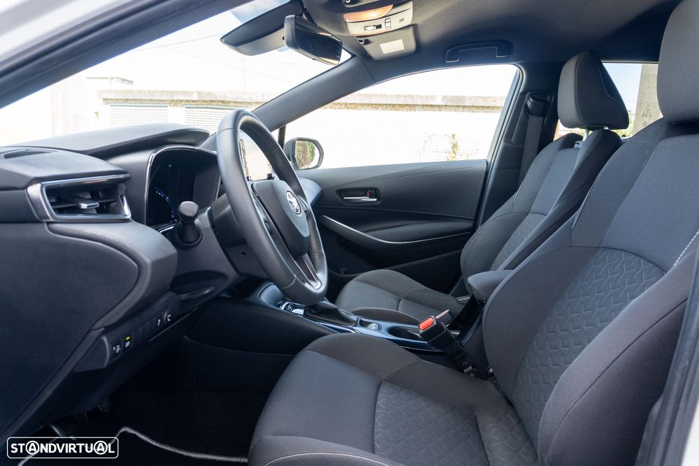 Toyota Corolla Touring Sports 1.8 Hybrid Comfort+P.Sport - 16