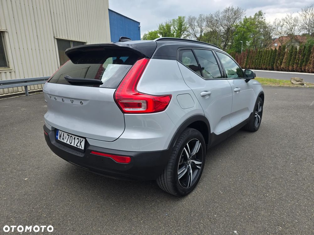 Volvo XC 40 - 4