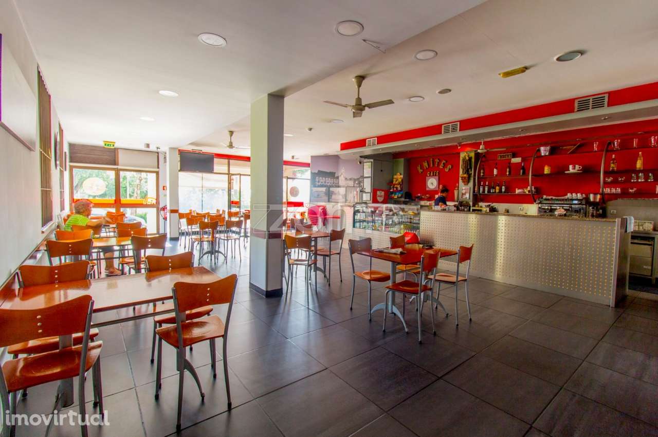 Café para trespasse em S. Vicente, Braga - Grande imagem: 2/6
