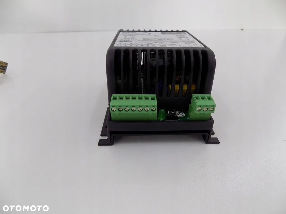 FG WILSON CCL ŁADOWARKA BATERII 10000-50091 - 2