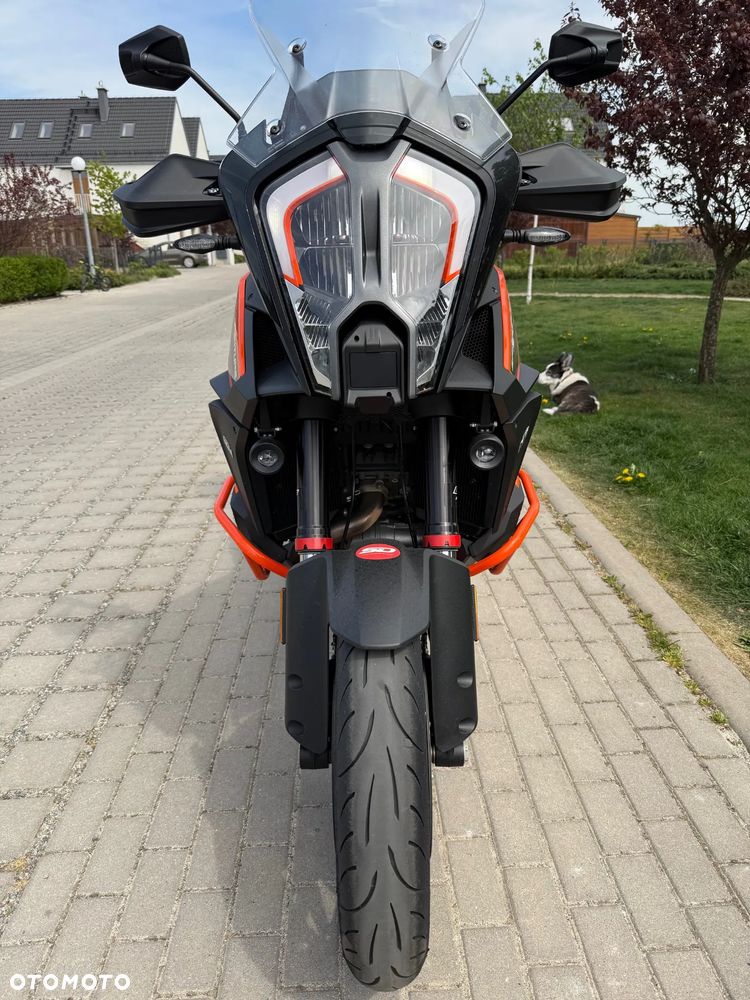 KTM Adventure - 13