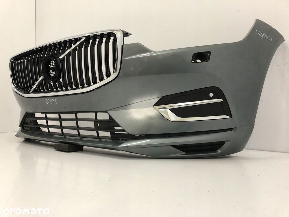 VOLVO XC60 II 2018 PRZED LIFT ZDERZAK PRZEDNI 4XPDC - 3